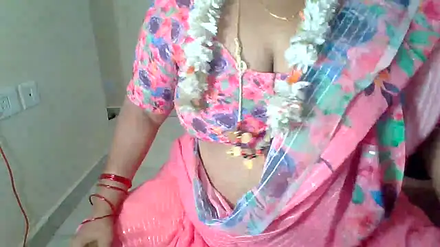 archanatelugu9 online show from September 26, 2025, 10:41 am