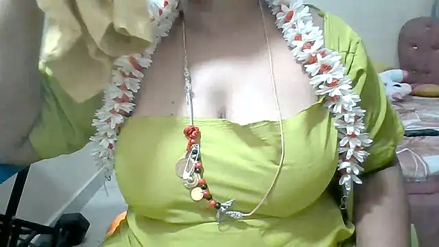 archanatelugu9 online show from April 22, 2026, 3:20 am