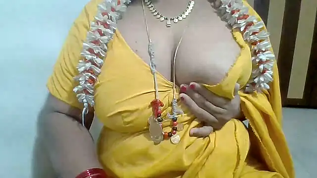 Snapshot of archanatelugu9 chatting on July 16, 2026, 1:11 am archanatelugu9 online show from July 16, 2026, 1:11 am