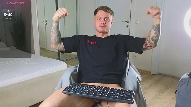 more  than  love online show from November 28, 2025, 5:43 am