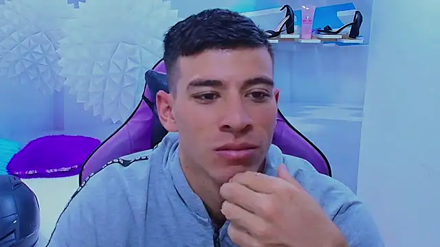 DEIBY BABY online show from November 14, 2025, 3:00 pm