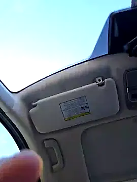 SkyelarSommer online show from February 6, 2026, 3:48 pm