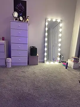 Snapshot of DominiqueX0 chatting on March 18, 2025, 3:31 pm DominiqueX0 online show from March 18, 2025, 3:31 pm