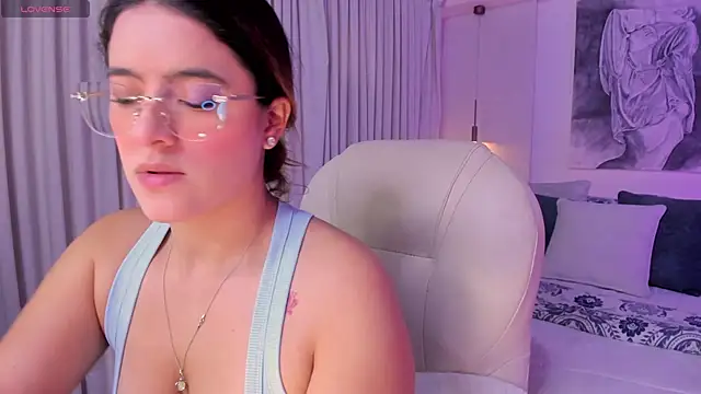 nathalie rivers online show from March 12, 2026, 11:27 am