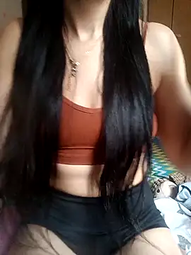 LissaThompsom online show from February 24, 2025, 1:21 pm