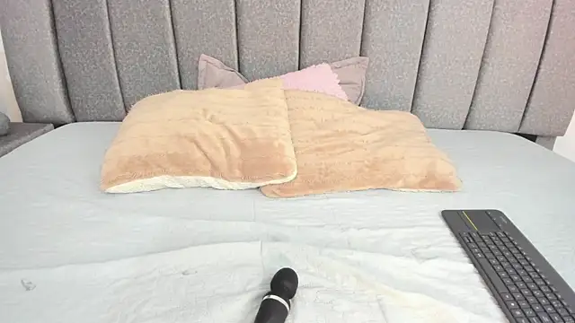 samantha stan online show from January 9, 2026, 11:57 am