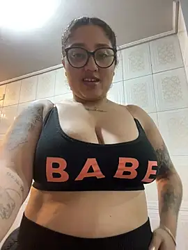 croftsmila online show from April 17, 2026, 12:13 am