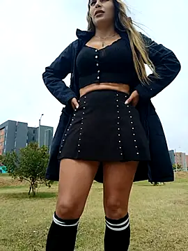 Misscata1106 online show from February 2, 2026, 7:56 pm