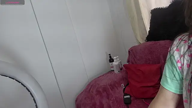 Snapshot of abby_taylor chatting on February 12, 2026, 12:33 pm abby taylor online show from February 12, 2026, 12:33 pm