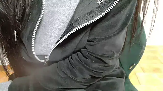 patatinahot87 online show from January 17, 2026, 5:38 pm