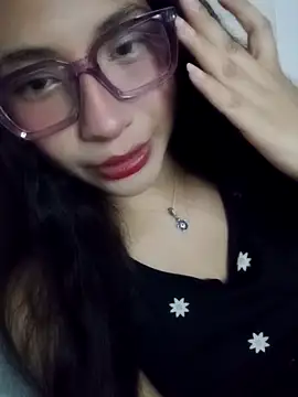 Umaru uwu online show from November 5, 2025, 8:14 am