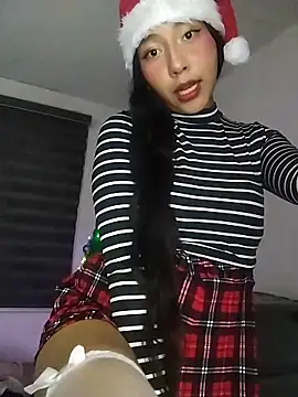 Umaru uwu online show from December 15, 2025, 1:21 am