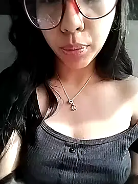 Umaru uwu online show from March 24, 2026, 3:28 pm