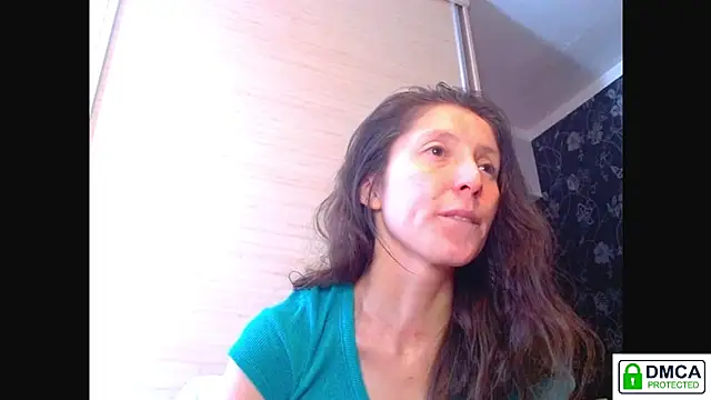 Sophi Cute online show from April 8, 2026, 12:05 pm