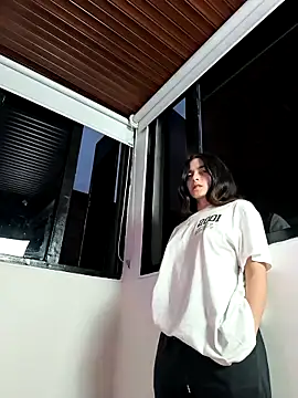 Sam Sara online show from March 5, 2025, 11:16 pm