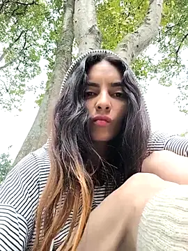 Sam Sara online show from September 8, 2025, 5:45 pm