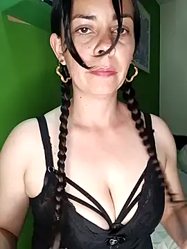 Snapshot of johannatb chatting on December 1, 2024, 11:25 pm johannatb online show from December 1, 2024, 11:25 pm