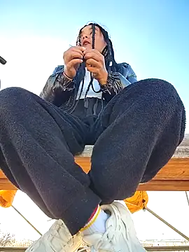 bellapaty online show from December 1, 2025, 10:42 am