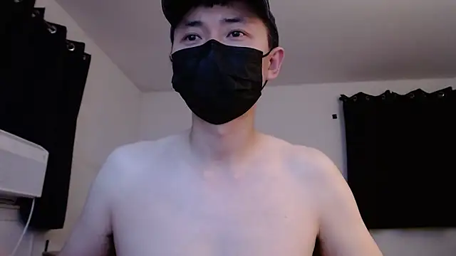 twbobo00715 online show from October 17, 2025, 10:34 pm