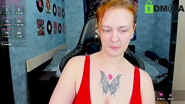 Snapshot of madness_lia chatting on February 24, 2025, 12:16 pm madness lia online show from February 24, 2025, 12:16 pm