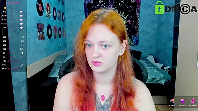 Snapshot of madness_lia chatting on March 7, 2025, 2:01 pm madness lia online show from March 7, 2025, 2:01 pm