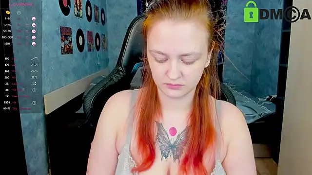 Snapshot of madness_lia chatting on March 10, 2025, 11:42 am madness lia online show from March 10, 2025, 11:42 am