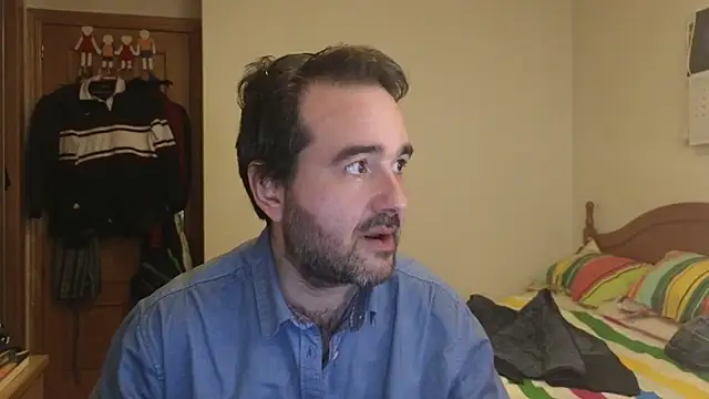 curiosillo83 online show from March 26, 2026, 3:06 pm