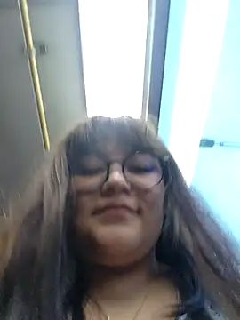 Sakura 0505 online show from September 26, 2025, 10:58 pm