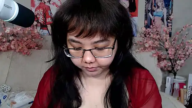 Snapshot of Moertomlly chatting on July 14, 2026, 4:28 am Moertomlly online show from July 14, 2026, 4:28 am