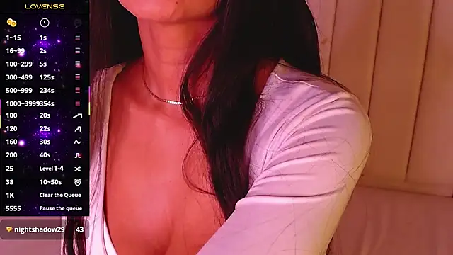 Snapshot of Angelllica_ chatting on September 9, 2025, 1:32 pm Angelllica online show from September 9, 2025, 1:32 pm