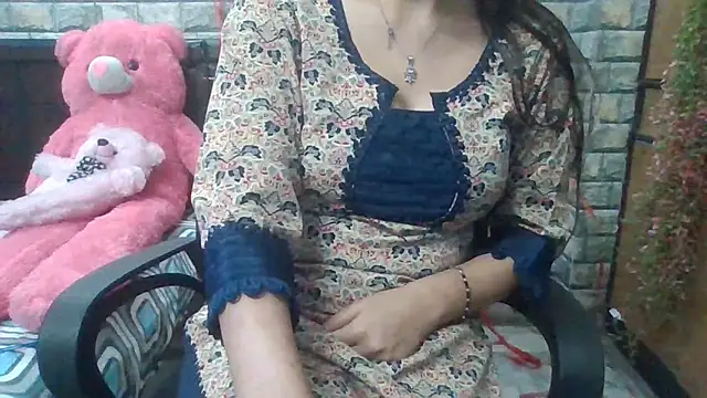 Sexy iknoor online show from March 15, 2025, 4:46 am