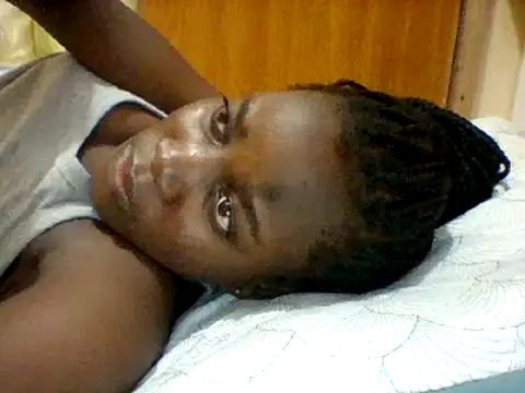 Snapshot of Alessandrajenna chatting on March 14, 2025, 5:57 pm Alessandrajenna online show from March 14, 2025, 5:57 pm