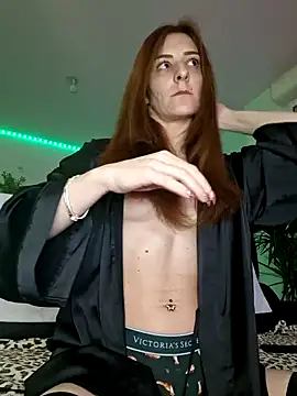 Snapshot of Ladykimberly_XOXO chatting on December 14, 2024, 2:01 am Ladykimberly XOXO online show from December 14, 2024, 2:01 am