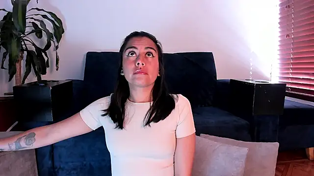 im amber online show from February 27, 2026, 1:22 pm