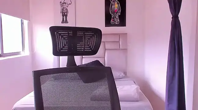 paul rogerr online show from March 19, 2025, 5:50 pm