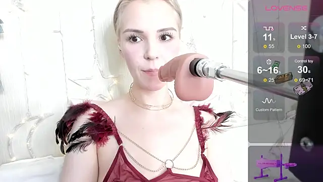 Kaya Devis online show from March 27, 2026, 5:02 am