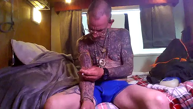 Snapshot of deepstroker42071 chatting on March 12, 2026, 8:48 pm deepstroker42071 online show from March 12, 2026, 8:48 pm