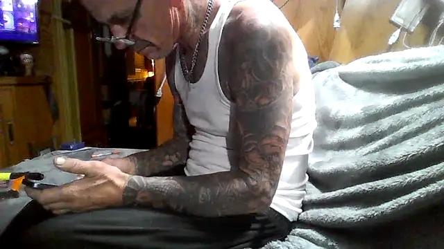 Snapshot of deepstroker42071 chatting on April 2, 2026, 2:53 am deepstroker42071 online show from April 2, 2026, 2:53 am