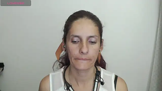 Snapshot of catalina_duran1 chatting on June 21, 2026, 4:26 am catalina duran1 online show from June 21, 2026, 4:26 am