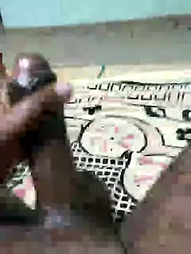 SILENT FUCKER 01 online show from December 27, 2024, 5:48 pm