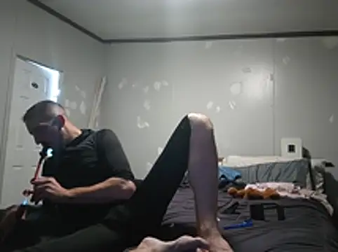 Bi curious86 online show from November 28, 2025, 10:01 pm