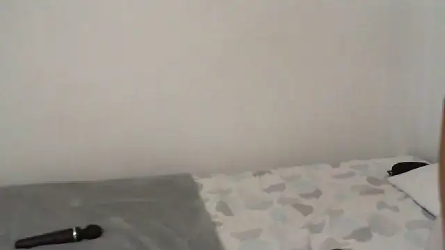 salome  milf online show from March 5, 2025, 11:38 pm