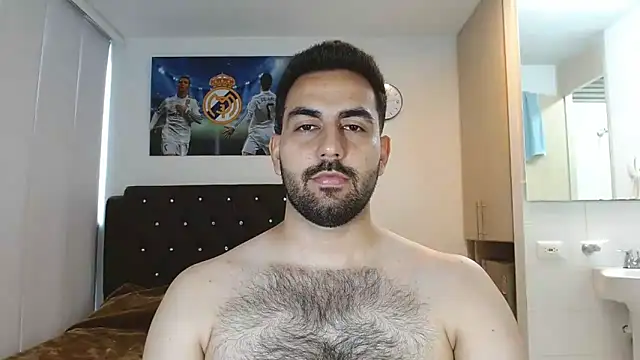 omarmohammedhot2 online show from February 3, 2025, 1:51 pm