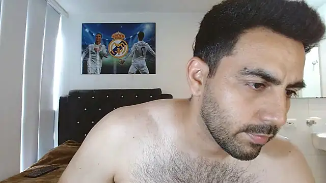 omarmohammedhot2 online show from March 20, 2025, 2:32 pm