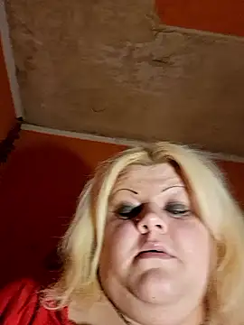 ducicsajsziii online show from March 16, 2025, 1:49 pm