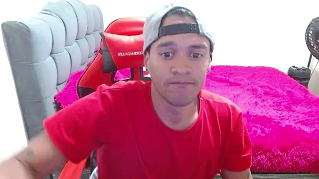 kelvin jhoseth1 online show from January 5, 2025, 2:38 am