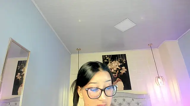 Snapshot of ayshel__ chatting on January 8, 2025, 4:34 am ayshel online show from January 8, 2025, 4:34 am