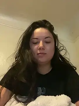 xocrybaby online show from December 13, 2025, 7:53 pm