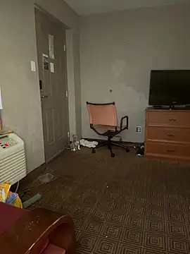 Stressreliever82 online show from April 14, 2026, 3:29 pm