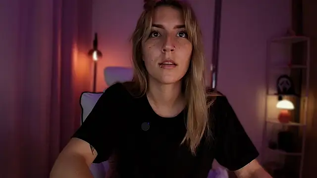 Dakotaa  online show from March 7, 2026, 1:24 am